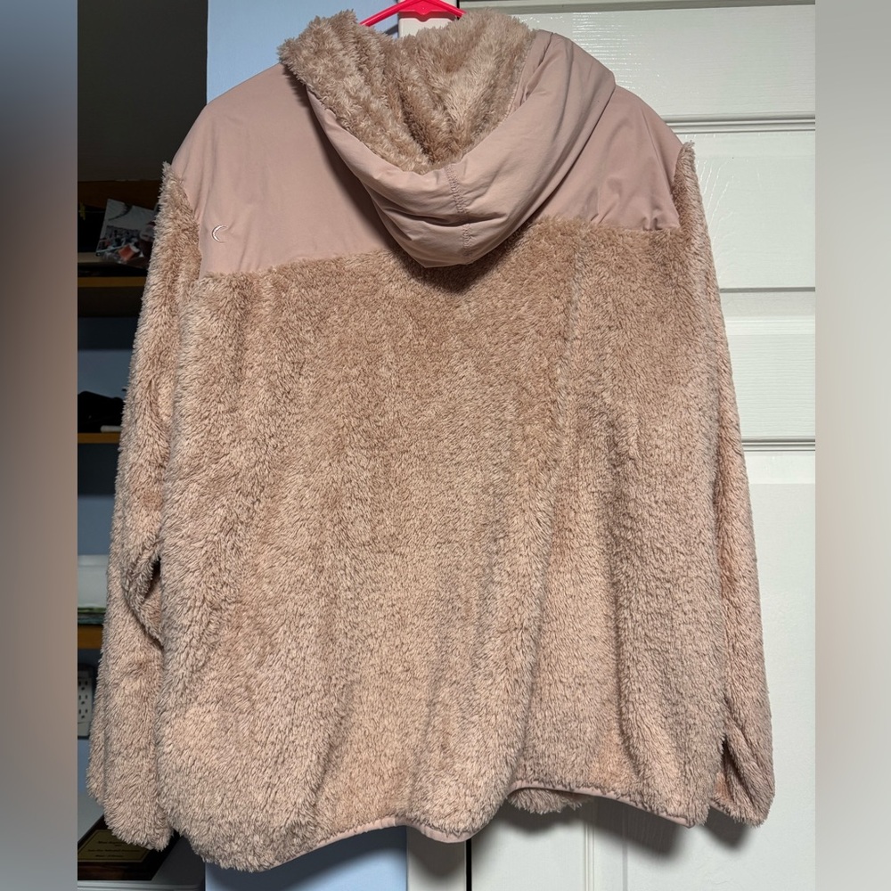 Blush Women's Sherpa Block Jacket - Picture 5 of 5